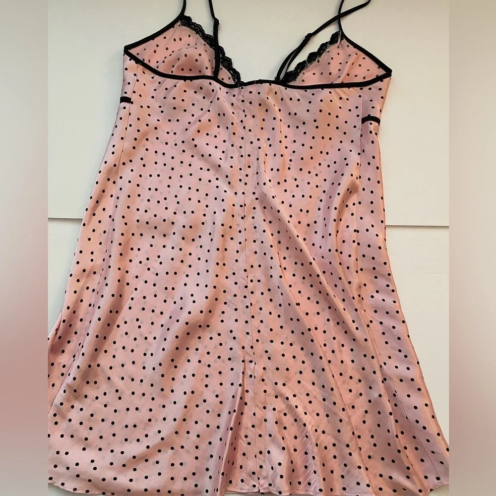 Gilligan & O’Malley pink and black polka dot slip - Picture 7 of 7